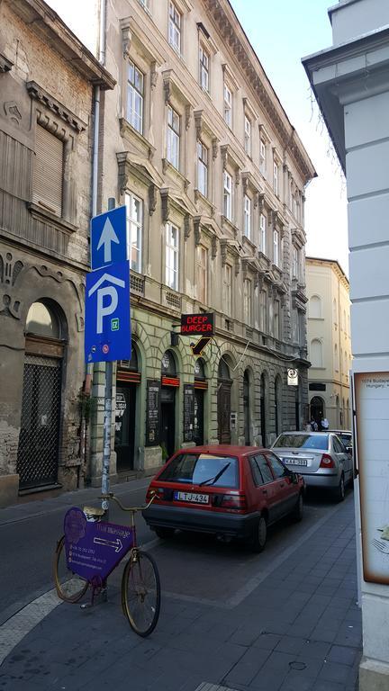 Dob Twenty Pensión Budapest